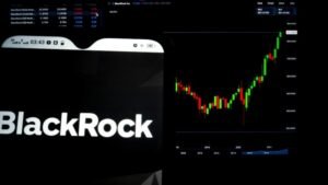 blackrock total sob gestão