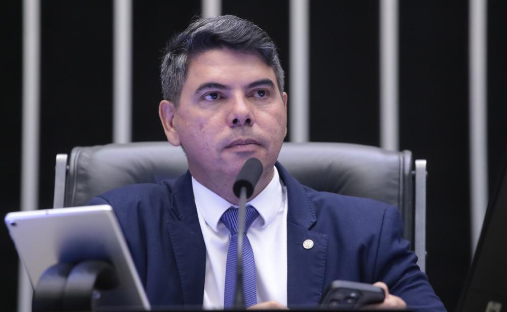 Deputado Messias Donato defende urgência do PL da anistia e critica a dosimetria de penas