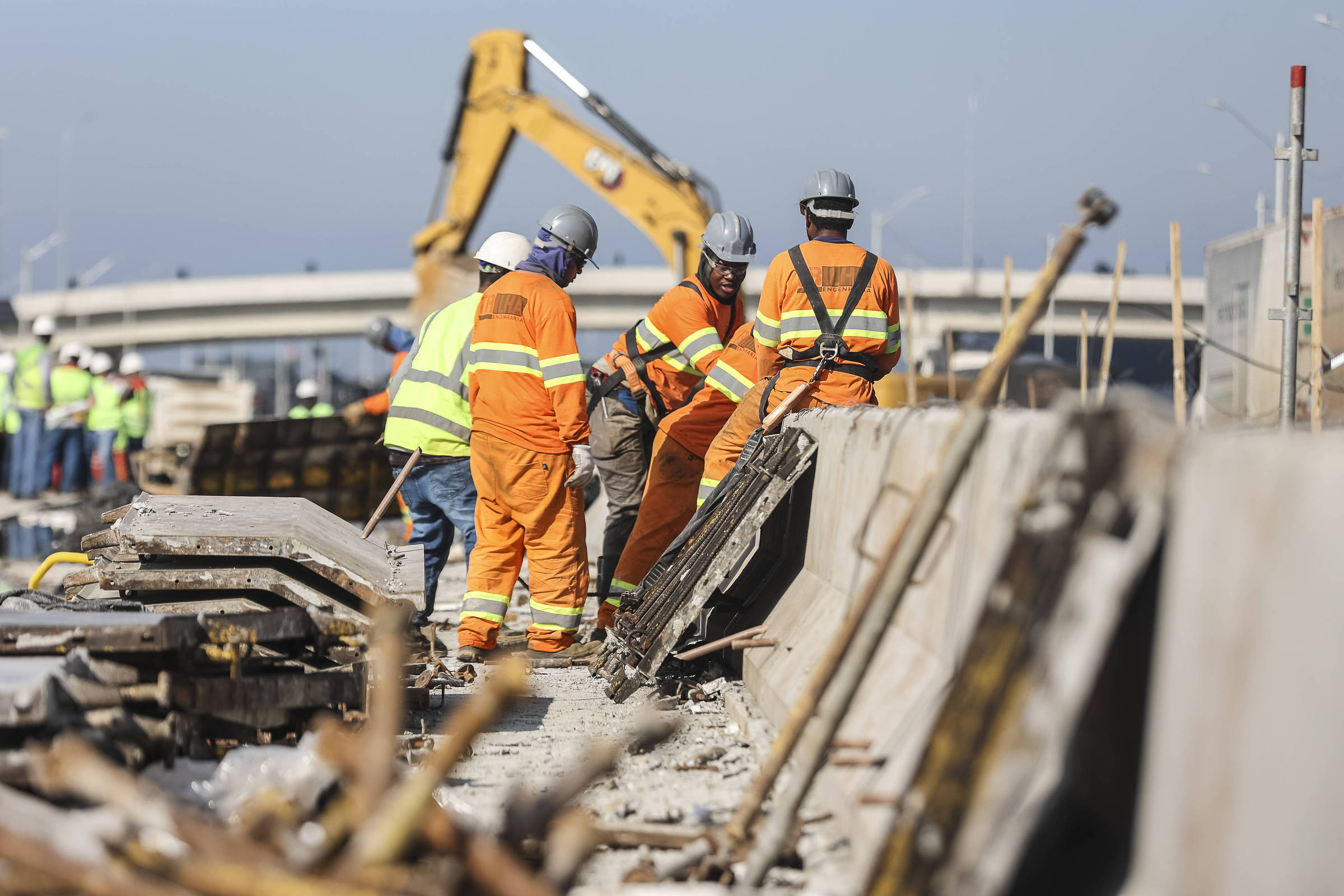 Emprego formal desacelera com juro; agro é exceção em 2025 – 27/09/2025 – Mercado