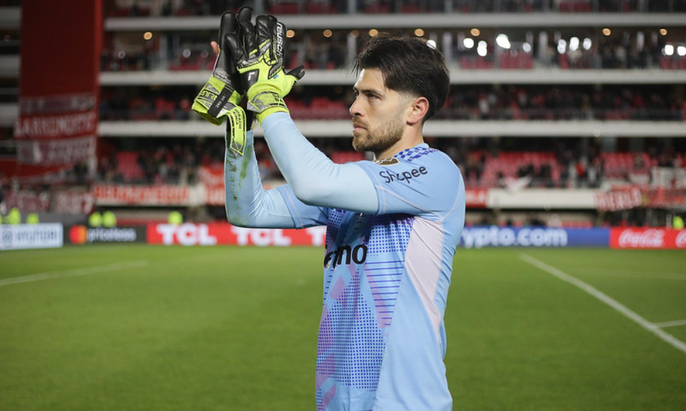 Filipe Luís revela promessa de Rossi após falha no tempo normal: ‘Vou classificar o Flamengo’