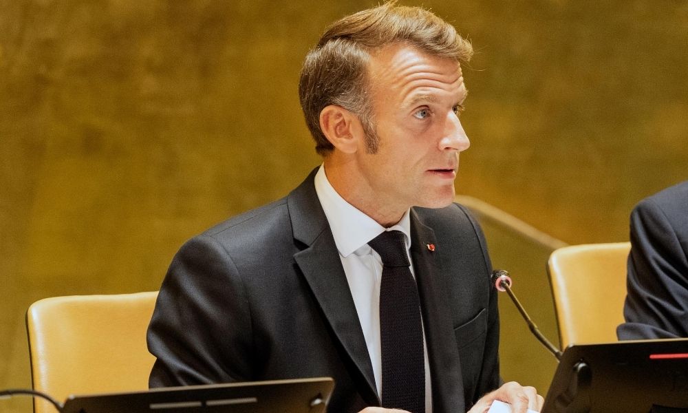 França reconhece Estado da Palestina e condiciona abertura de embaixada à libertação de reféns em Gaza