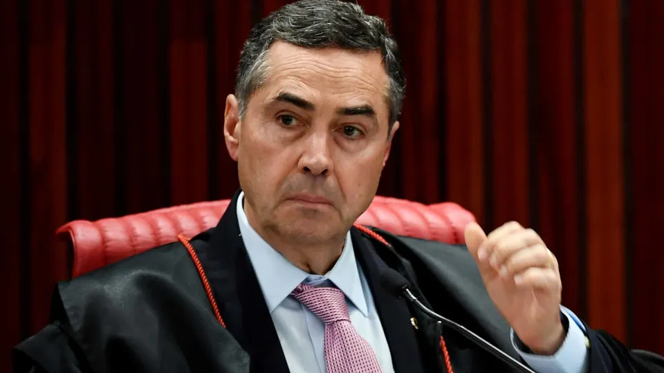 Gestão Barroso teve conflito com bolsonarismo e termina com condenações da trama golpista