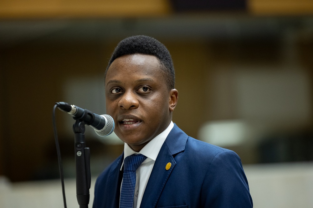 Guto Zacarias vai ao MP por supostas ameaças antissemitas feitas em rede social