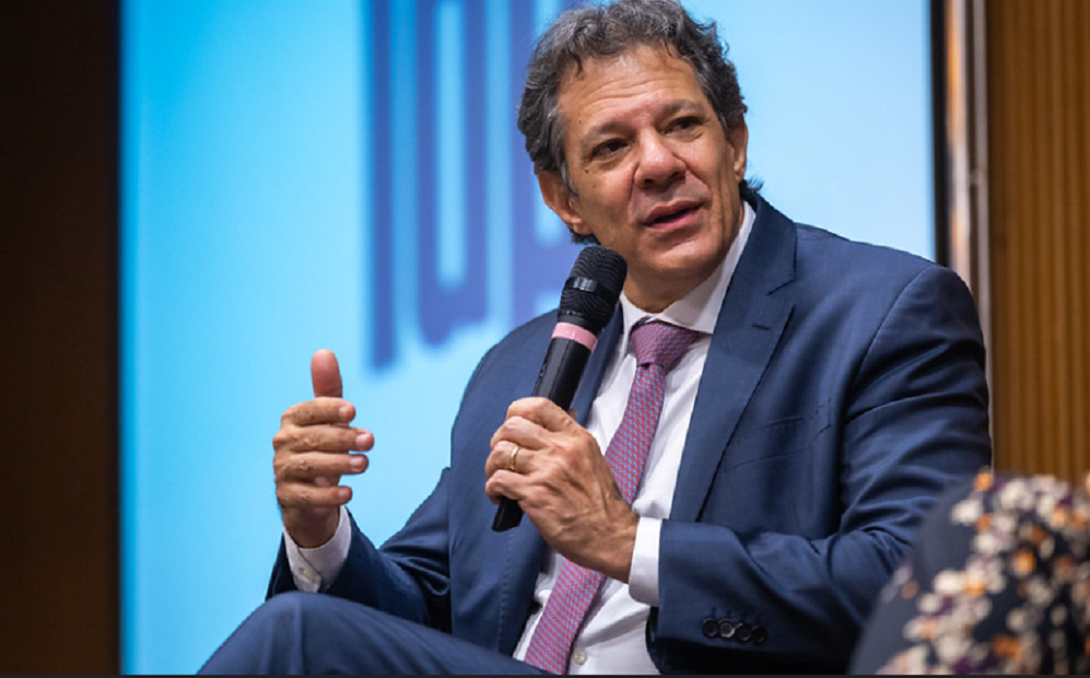 Haddad anuncia que Receita Federal terá delegacia contra crime organizado após força-tarefa contra o PCC