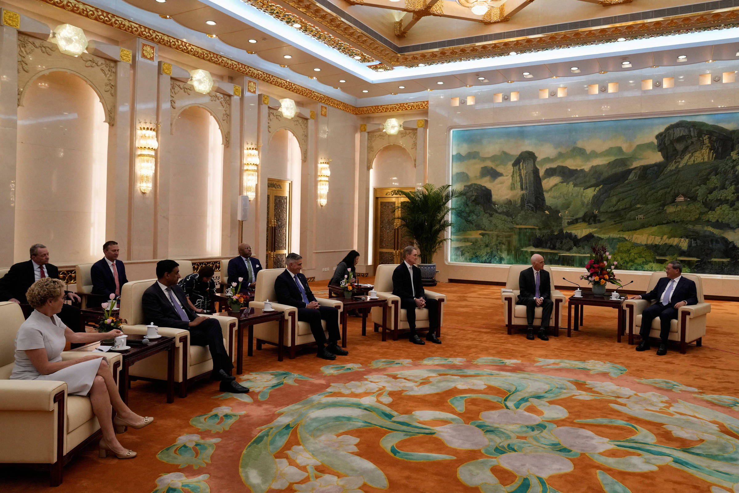 Premiê chinês recebe deputados dos EUA em visita à China – 22/09/2025 – Mercado