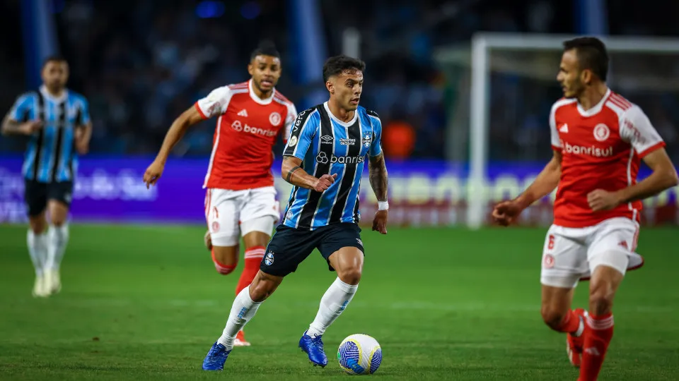 Pressionados, Internacional e Grêmio travam ‘Gre-Nal’ com ameaça para os técnicos