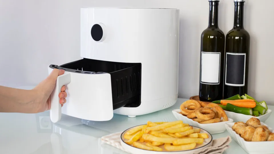 Quatro coisas que nunca deve cozinhar na ‘air fryer’