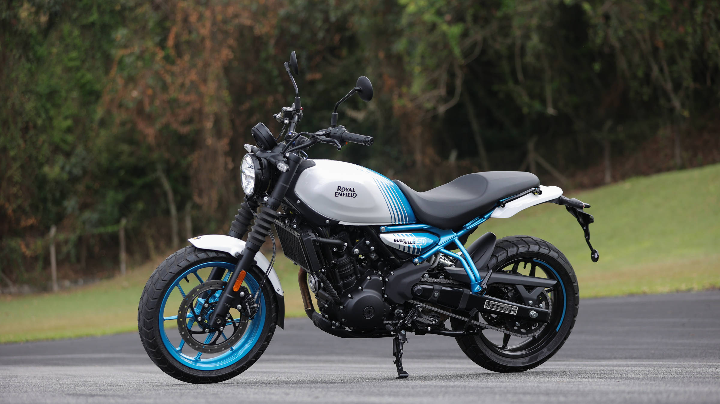 Royal Enfield Guerrilla 450 chega ao Brasil; veja fotos – 29/09/2025 – Mercado