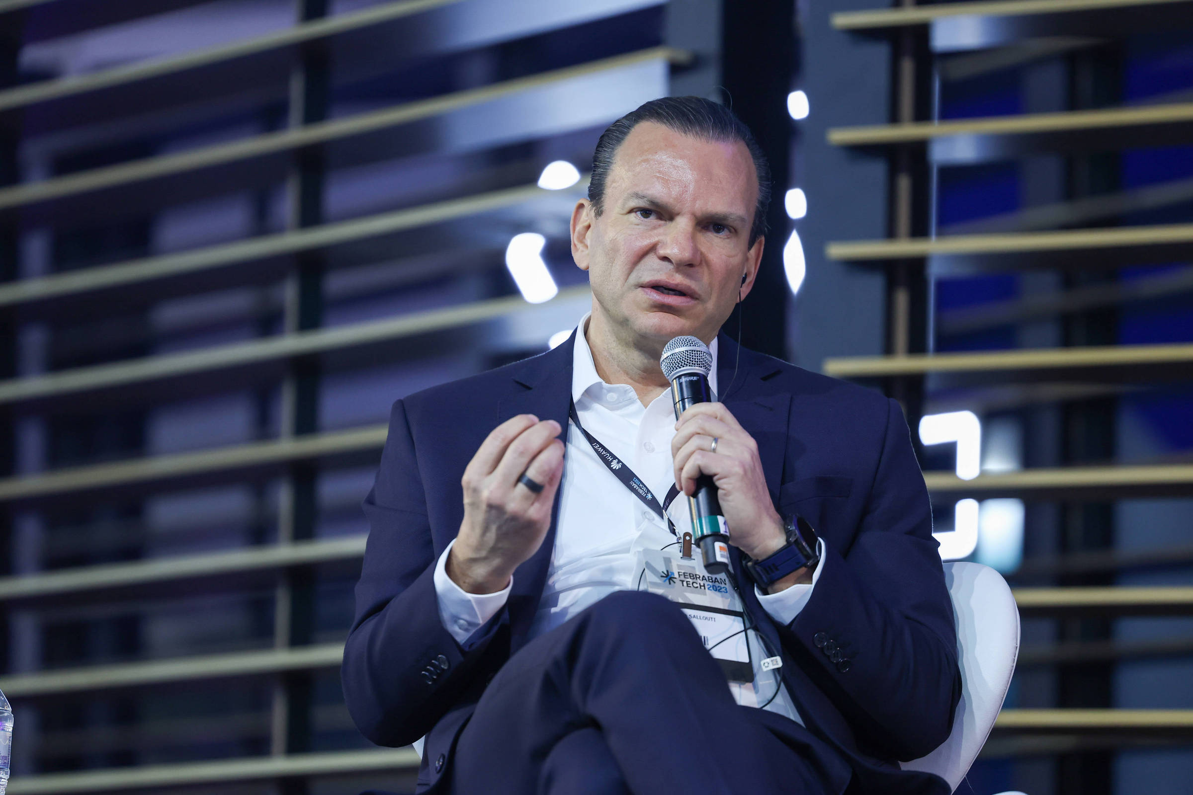 BTG propõe fechar capital do Banco Pan – 13/10/2025 – Mercado