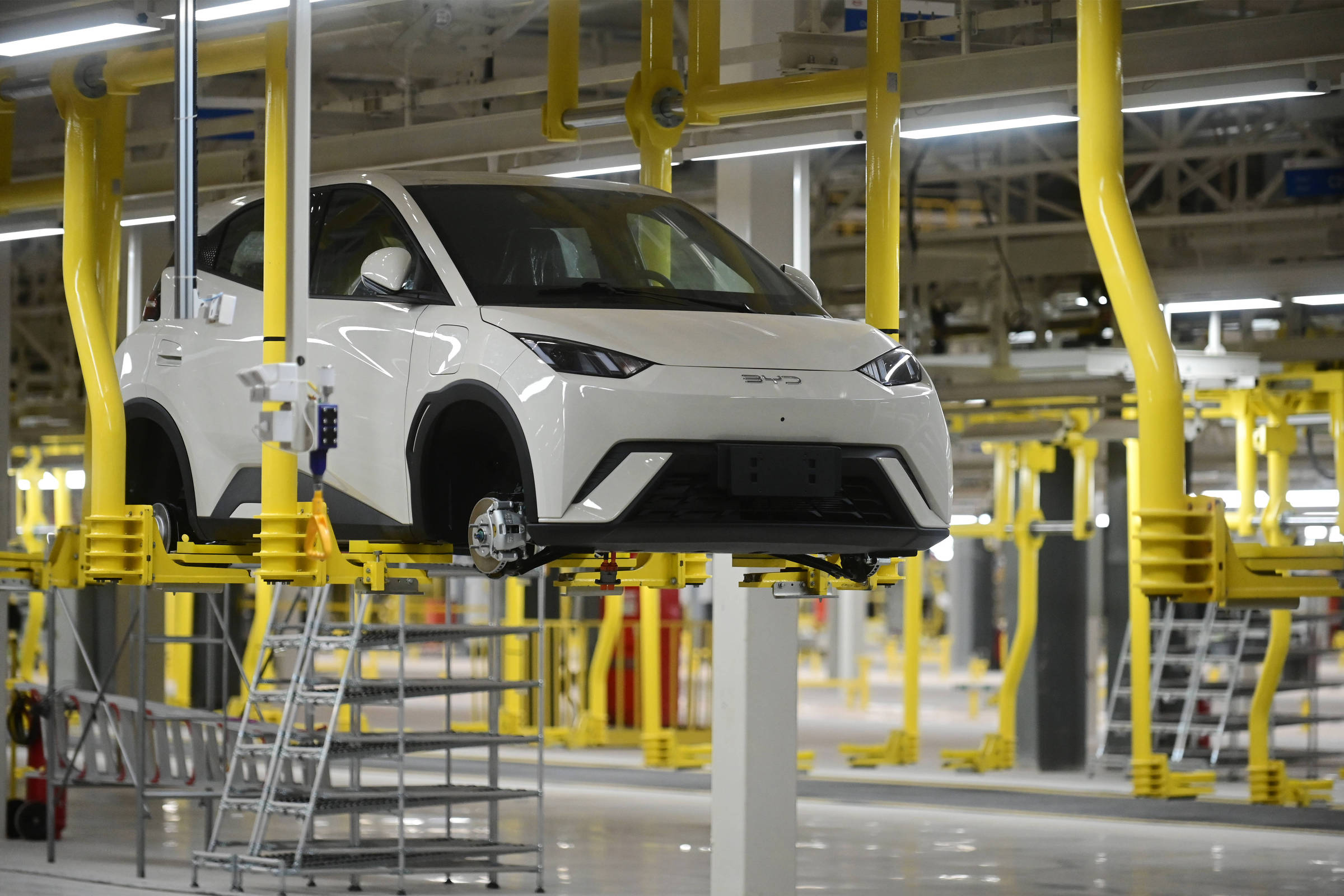 BYD começará a distribuir carros montados em Camaçari – 09/10/2025 – Mercado