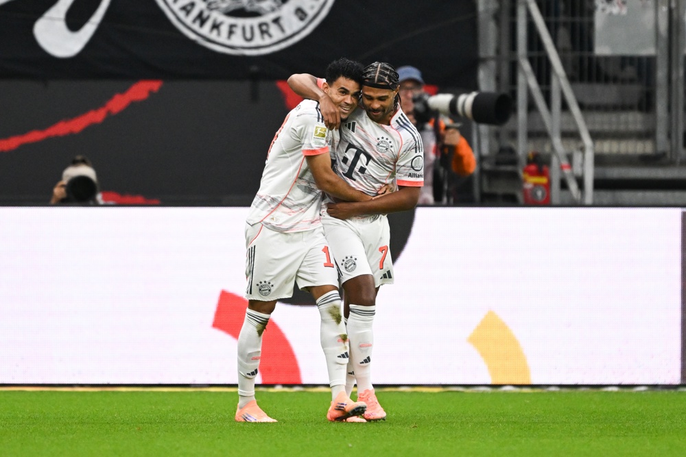Bayern vence Eintracht Frankfurt por 3 a 0 e mantém campanha perfeita na Bundesliga