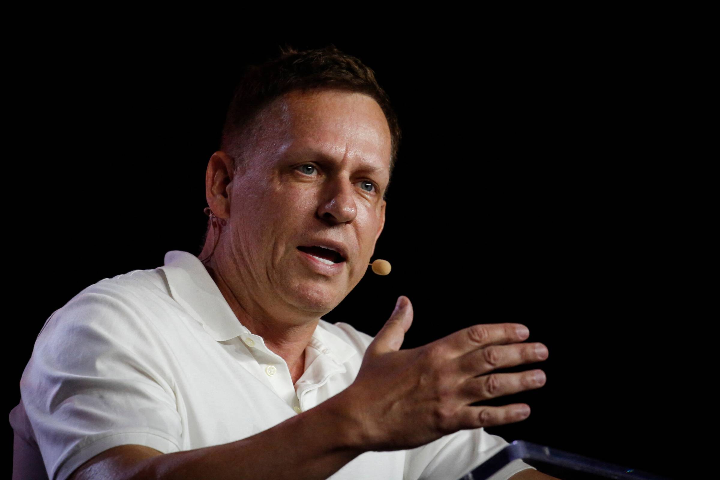Bilionário Peter Thiel alerta sobre anticristo em palestra – 11/10/2025 – Tec