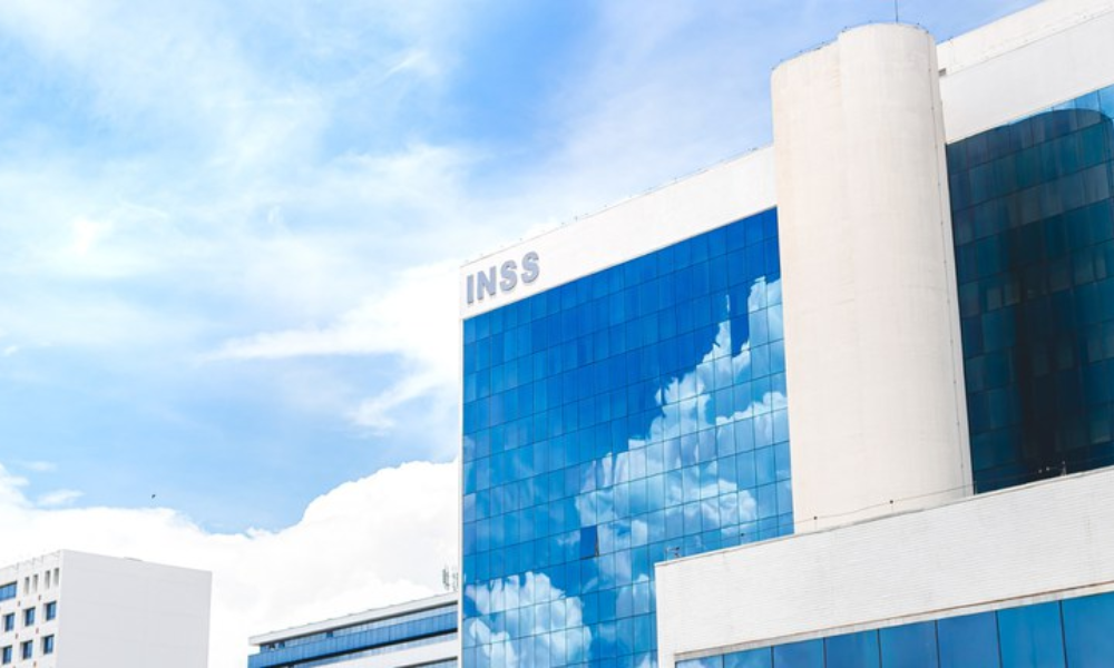 CPI do INSS vira palco para ‘cortes’ de internet