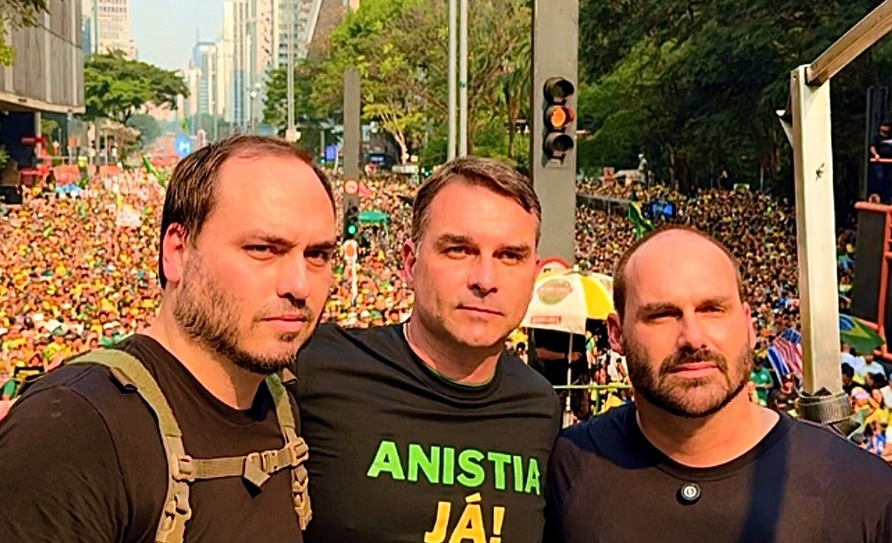 Queda da Magnitsky abala ainda mais confiança da direita na família Bolsonaro