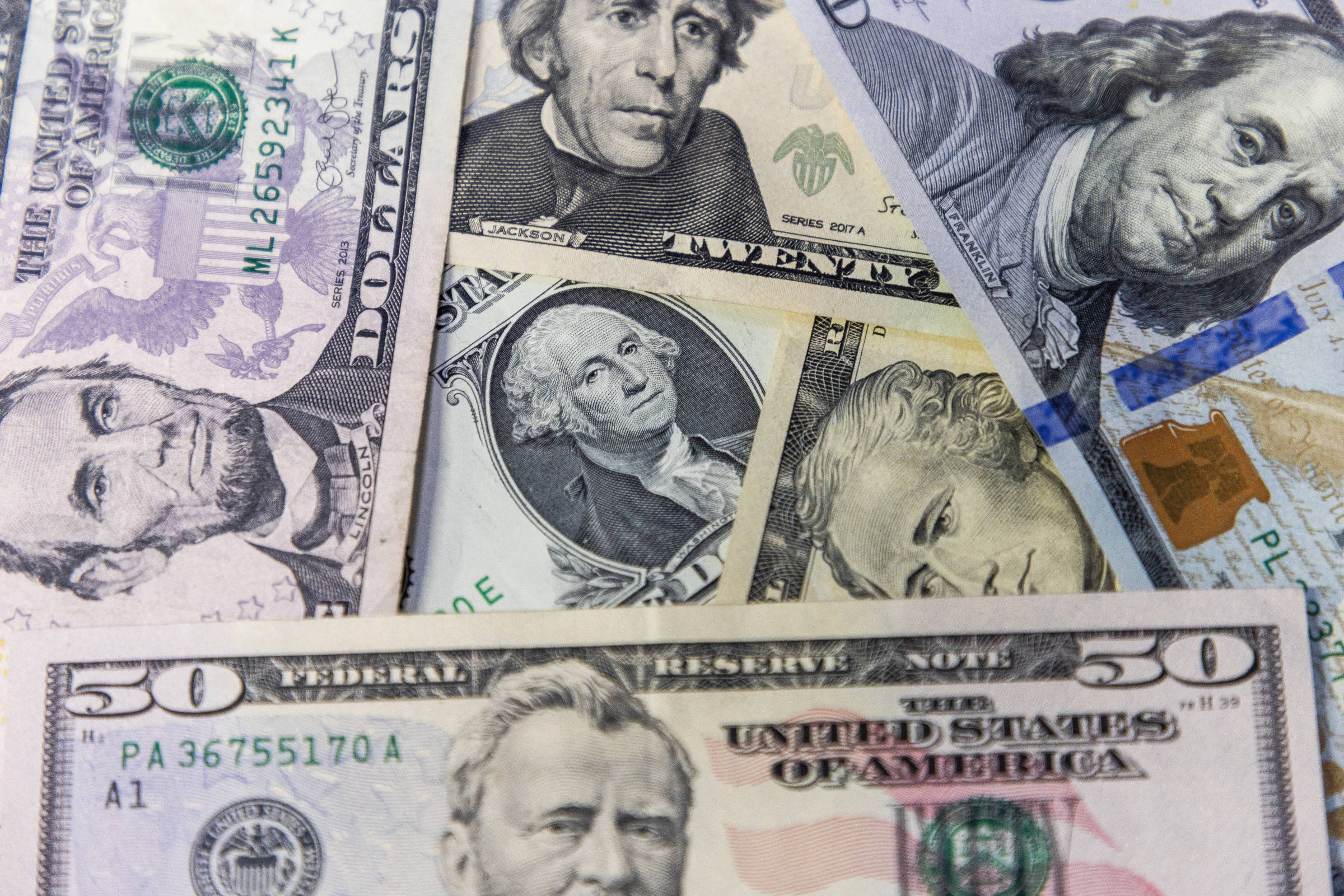 Dólar e Bolsa hoje (8); acompanhe as cotações – 08/10/2025 – Mercado