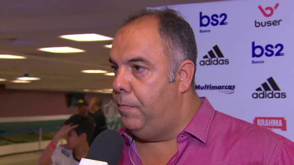 Ex-Flamengo discute com jornalista em vitória do Remo na Série B: ‘Covarde’