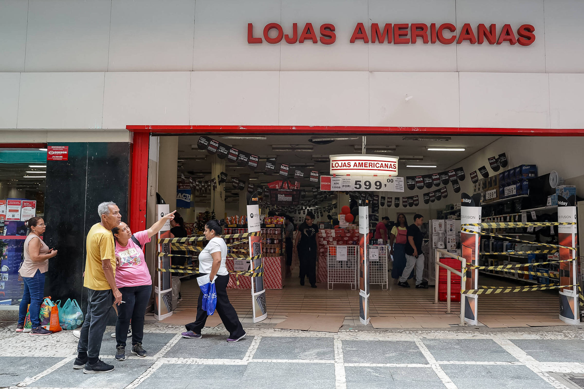 Ex-diretor da Americanas fecha acordo de delação premiada – 07/10/2025 – Mercado