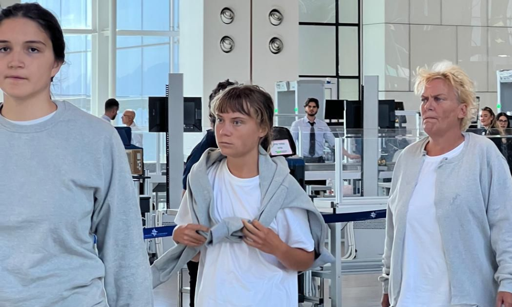 Israel deporta outros 171 ativistas da flotilha para Gaza, entre eles Greta Thunberg