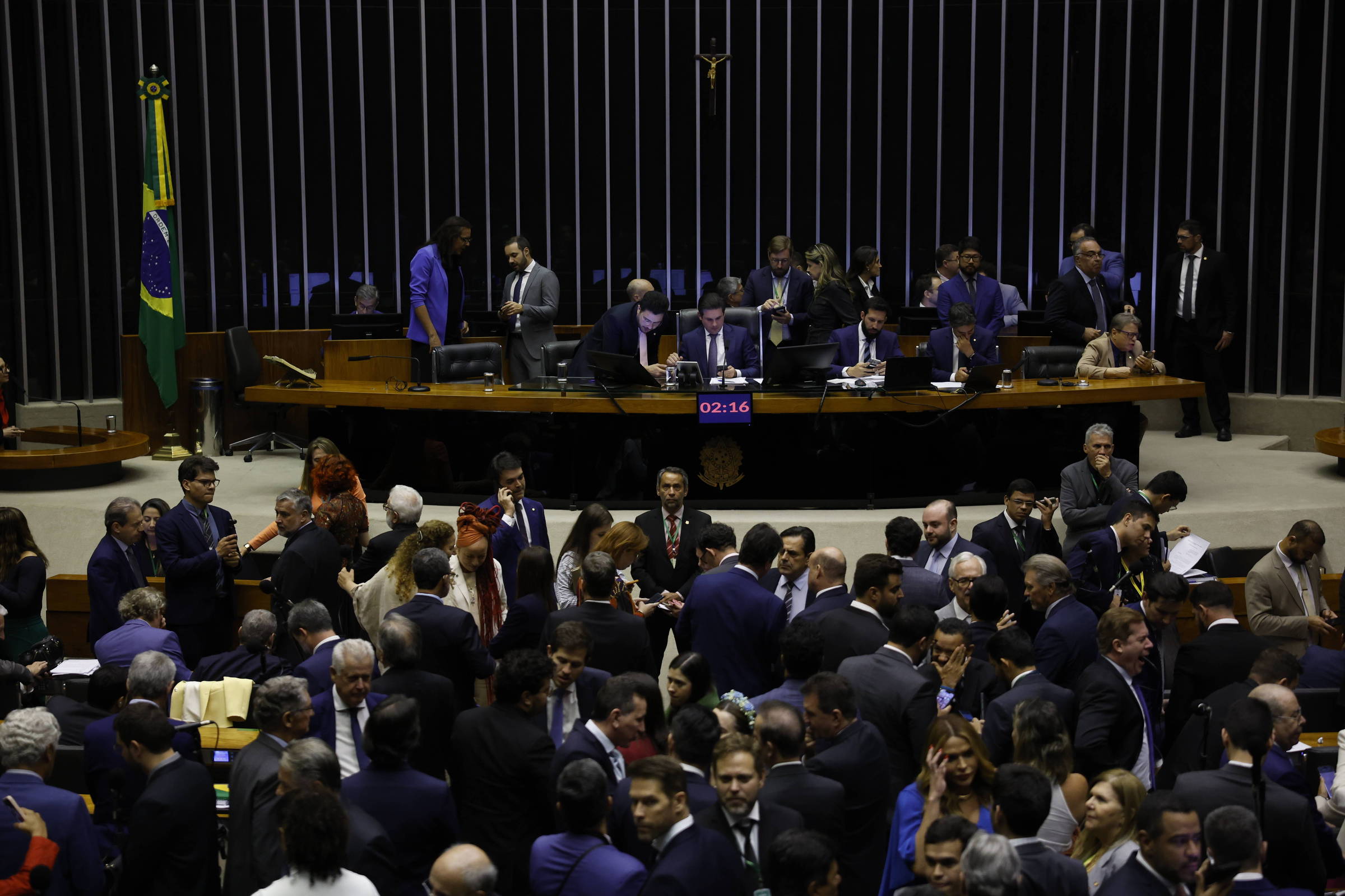 Congresso resiste em ampliar taxação de bets – 17/10/2025 – Mercado