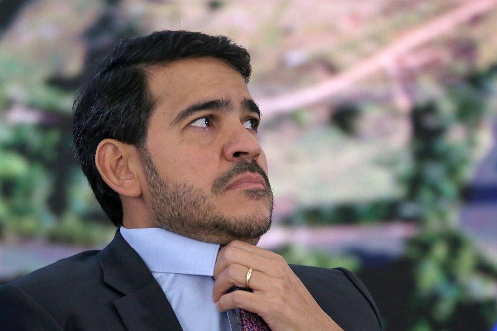 Messias aciona ‘modo atirador’, busca Pacheco e aposta em ajuda de ministros do STF