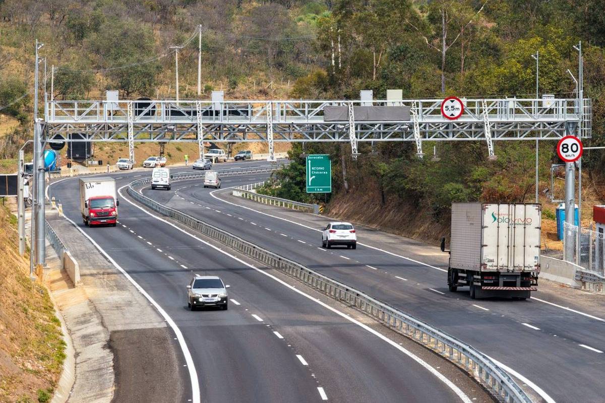 Rodovias implantam free flow e balança de alta velocidade – 03/10/2025 – Mercado