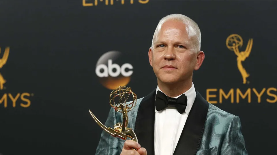 Ryan Murphy reage a críticas por ‘Monstro: A História de Ed Gein’: ‘Não acho que seja gratuito’
