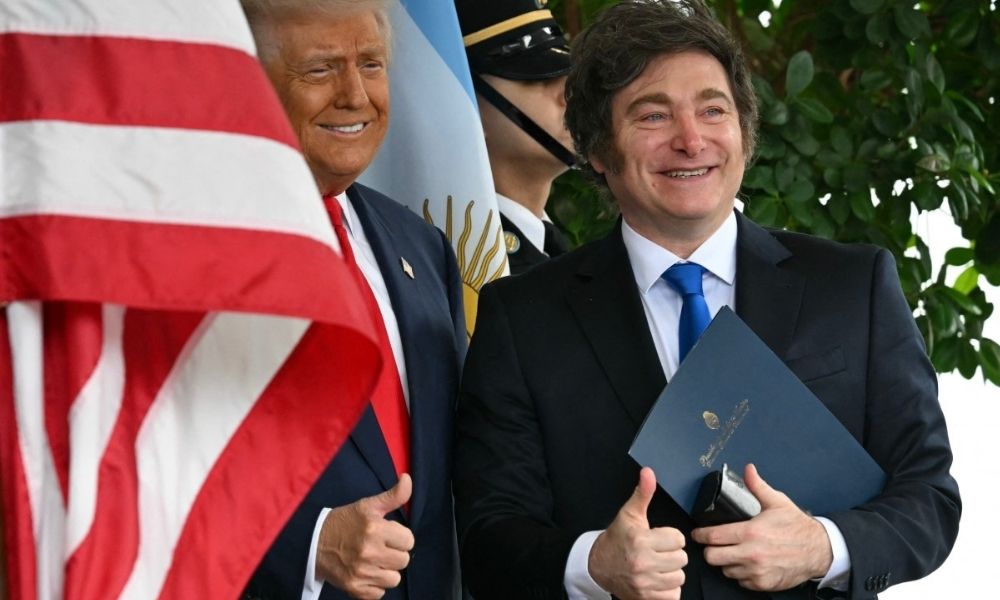 Trump condiciona ajuda financeira dos EUA à Argentina ao resultado das eleições legislativas
