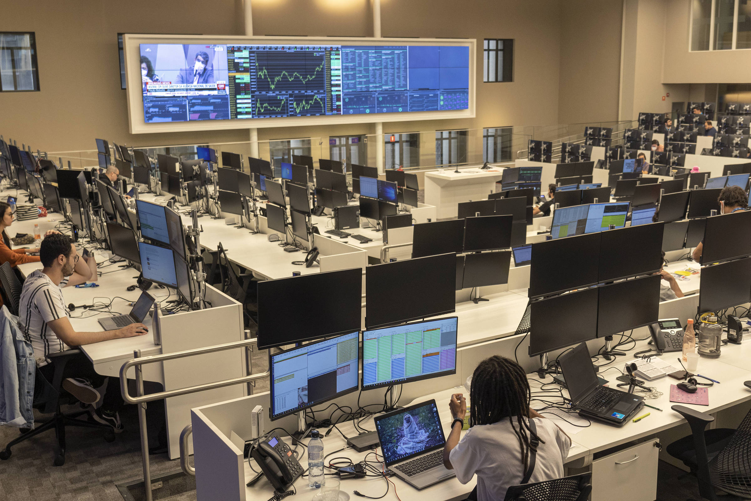 Apostas em queda de ações da Bolsa atingem pico em um ano – 27/11/2025 – Painel S.A.