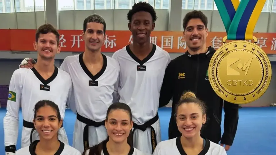 Brasil é tricampeão na Copa do Mundo por equipes de taekwondo na China