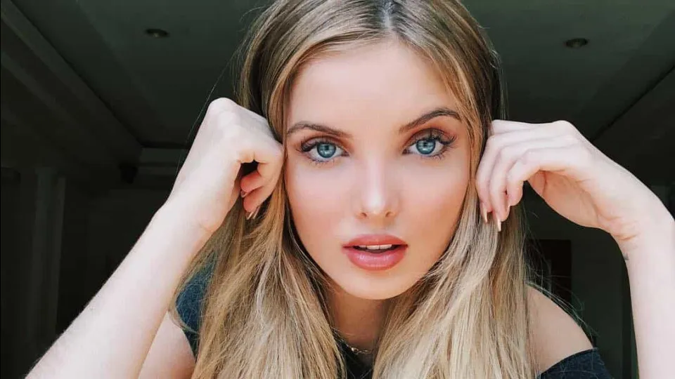 Com 53 kg, ex-atriz mirim do SBT rebate críticas por uso de caneta para emagrecer