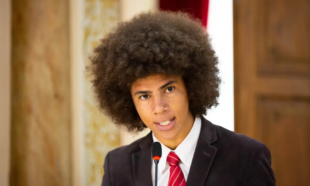 Deputado do PR filmado em briga de rua diz que sofreu racismo