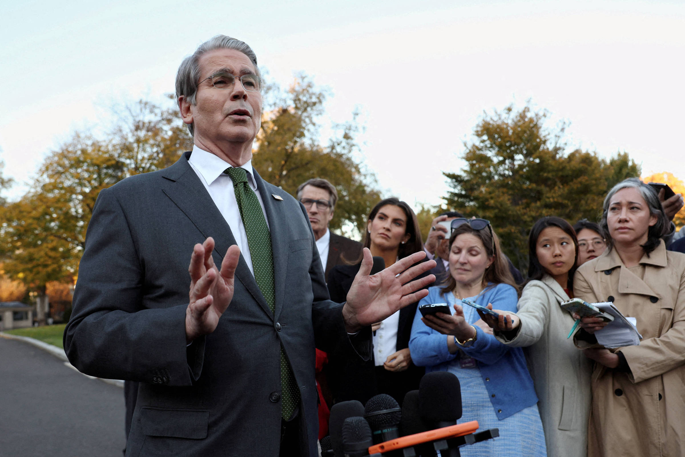 Economia dos EUA não corre risco de recessão, diz Bessent – 23/11/2025 – Mercado