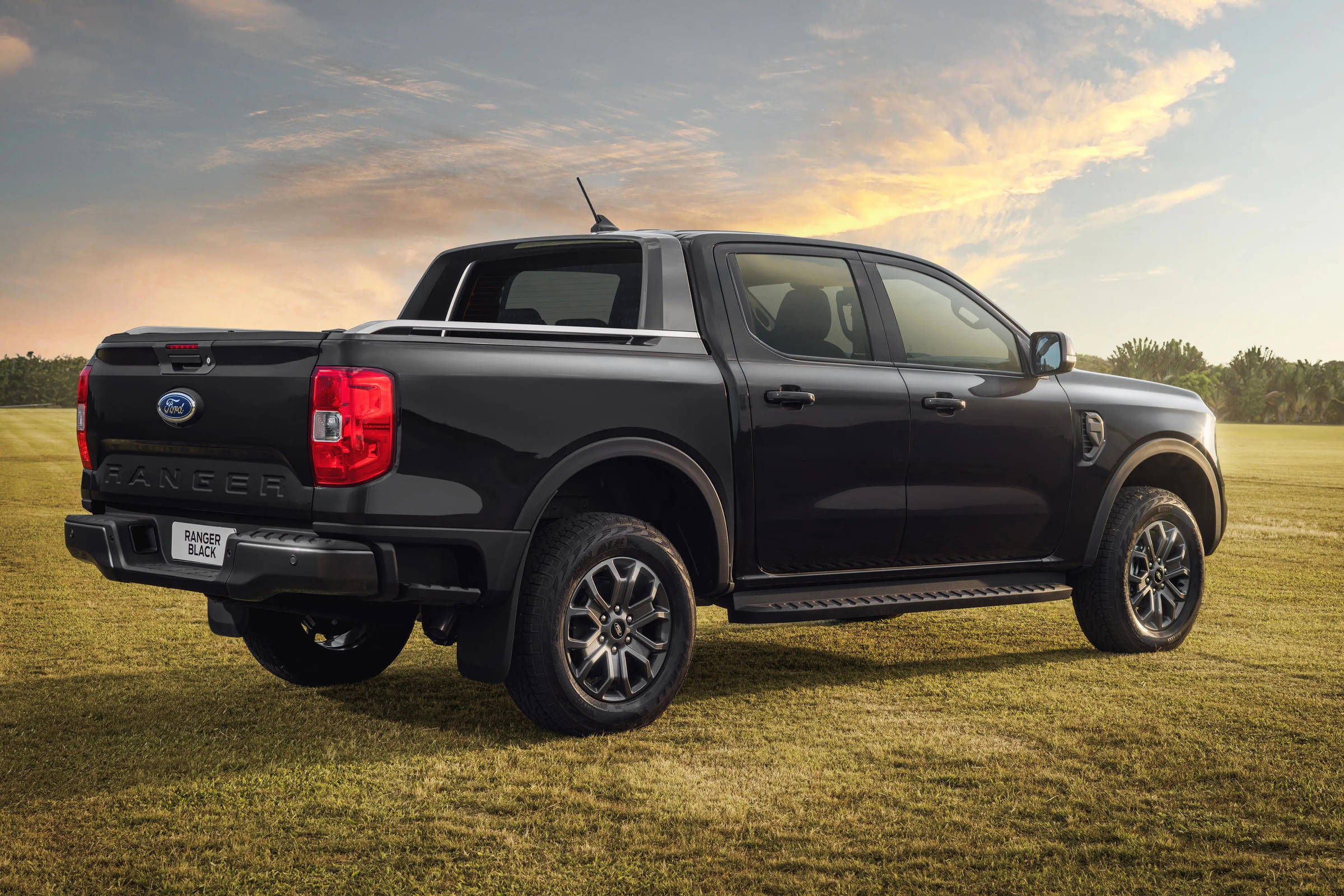 Ford Ranger terá versão híbrida flex no Brasil – 13/11/2025 – Eduardo Sodré