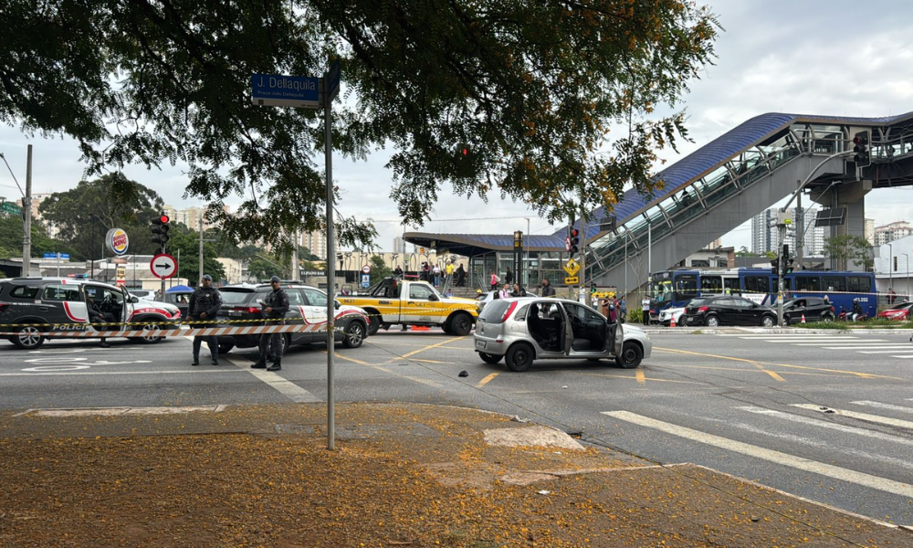 Tiroteio provoca pânico e complica trânsito na Vila Sônia em SP