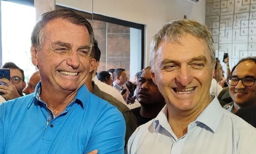 ‘Pra quem ele vai recorrer?’, diz irmão de Jair Bolsonaro sobre primeira visita pessoalmente em três meses em Brasília
