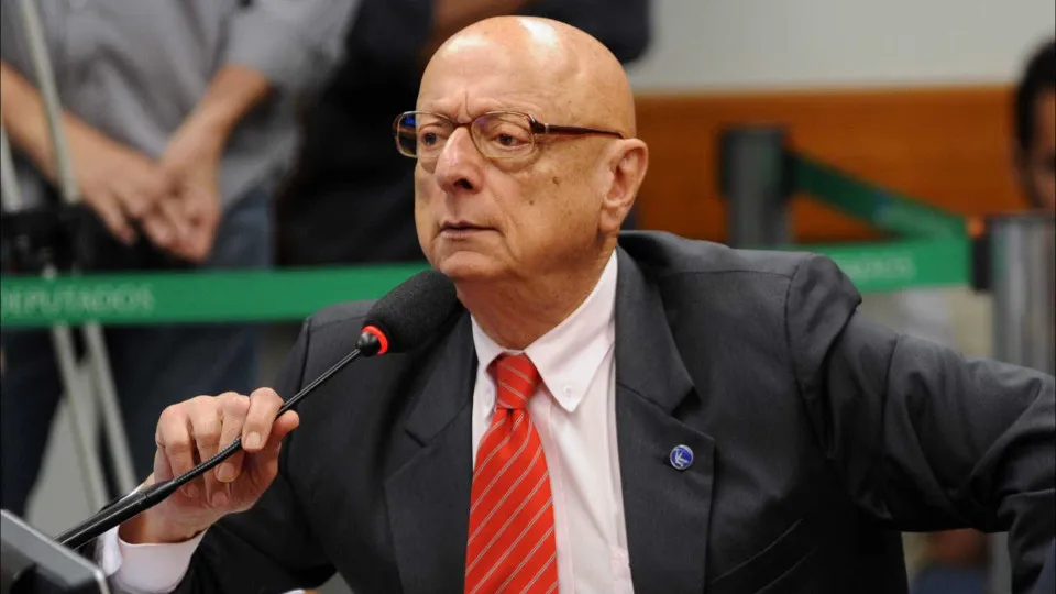 CCJ do Senado aprova PL da Dosimetria e plenário pode votar ainda hoje