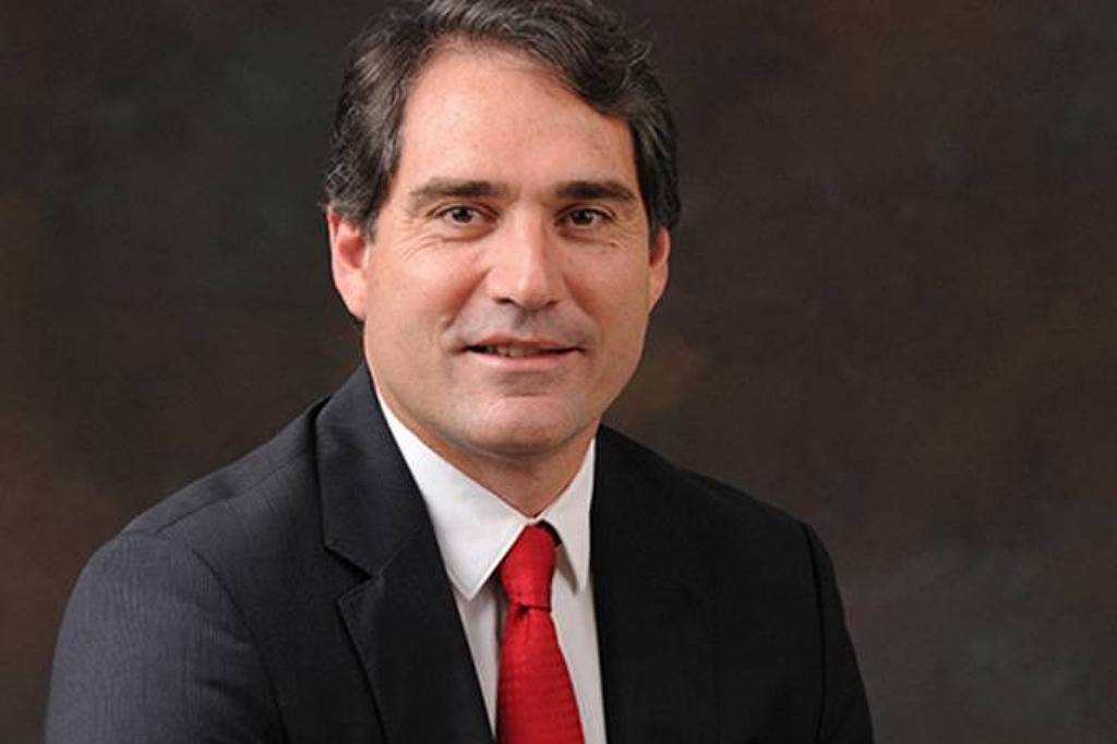 Coca-Cola escolhe brasileiro Henrique Braun como novo CEO – 10/12/2025 – Mercado