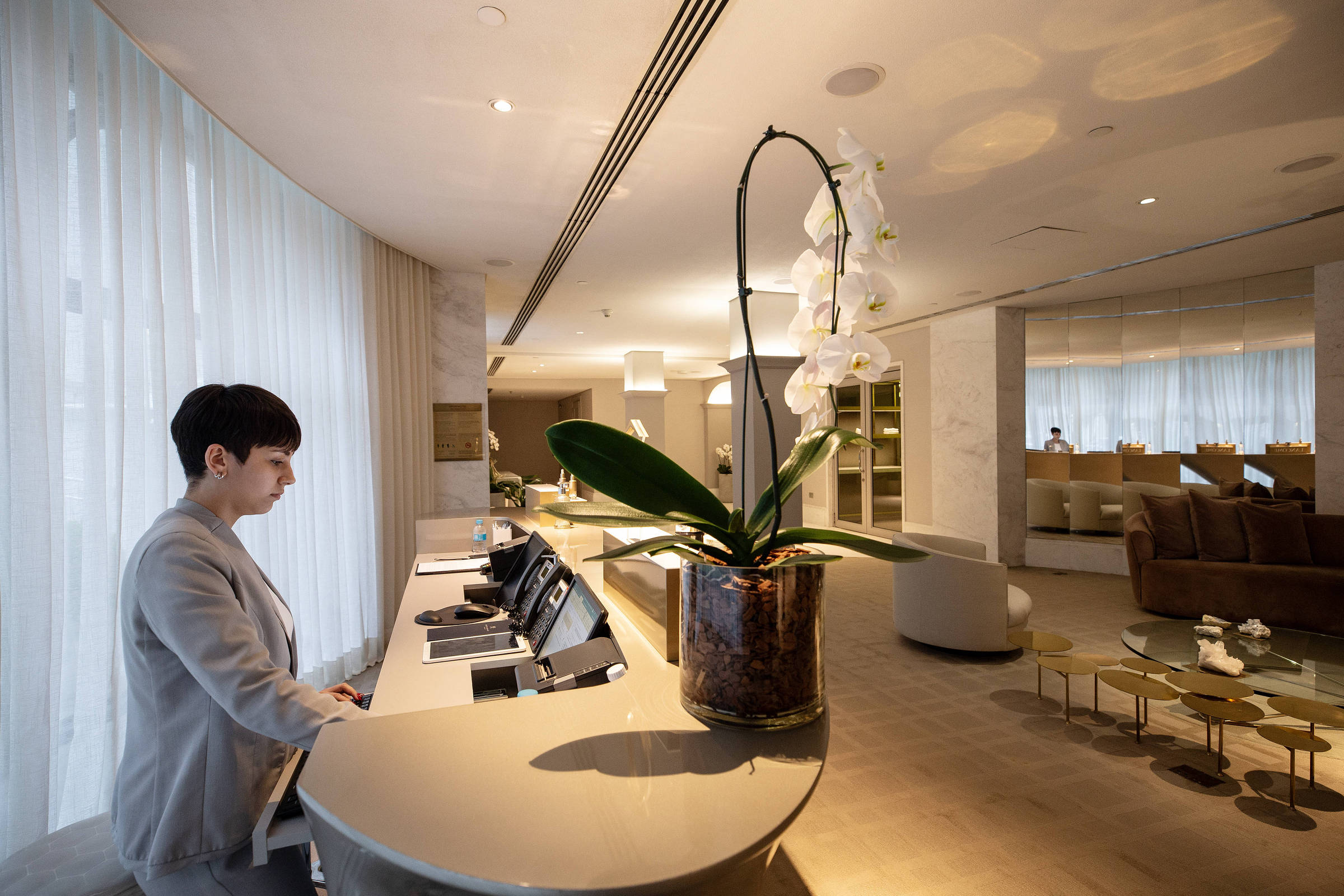 Copacabana Palace e Palácio Tangará adotam escala 5×2 – 06/12/2025 – Mercado