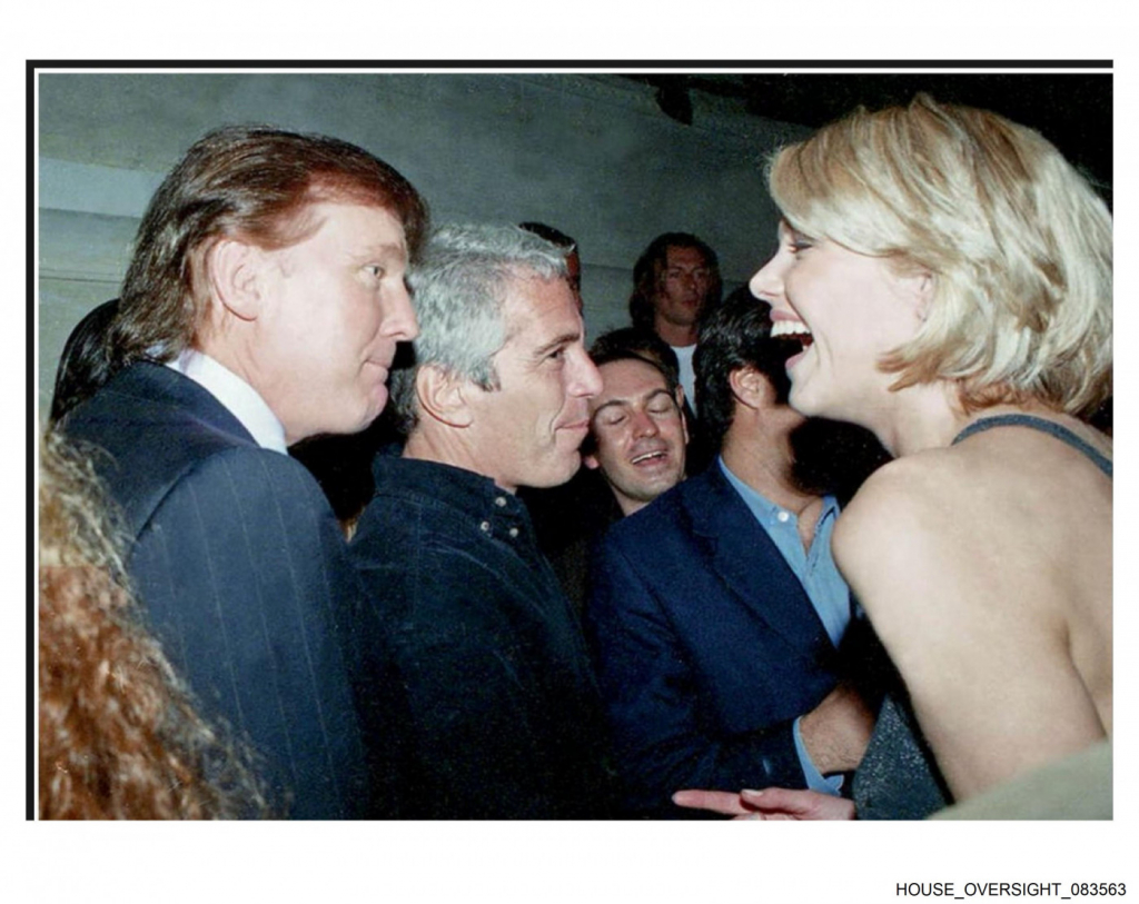 Democratas divulgam fotos de Trump e Bill Clinton com Epstein