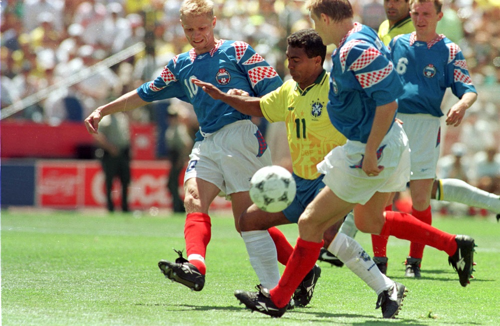 Em 22 jogos, o Brasil só perdeu duas vezes em estreias nas Copas