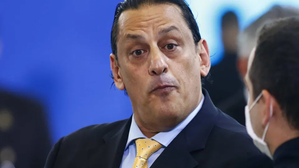 Ex-advogado de Bolsonaro é condenado por injúria racial