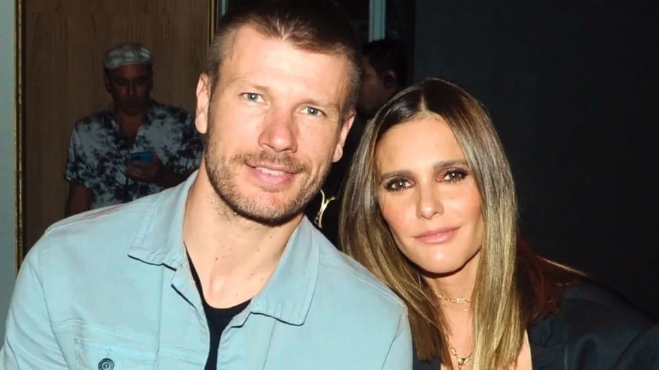 Fernanda Lima revela ter recebido apenas um presente de Rodrigo Hilbert em quase 25 anos