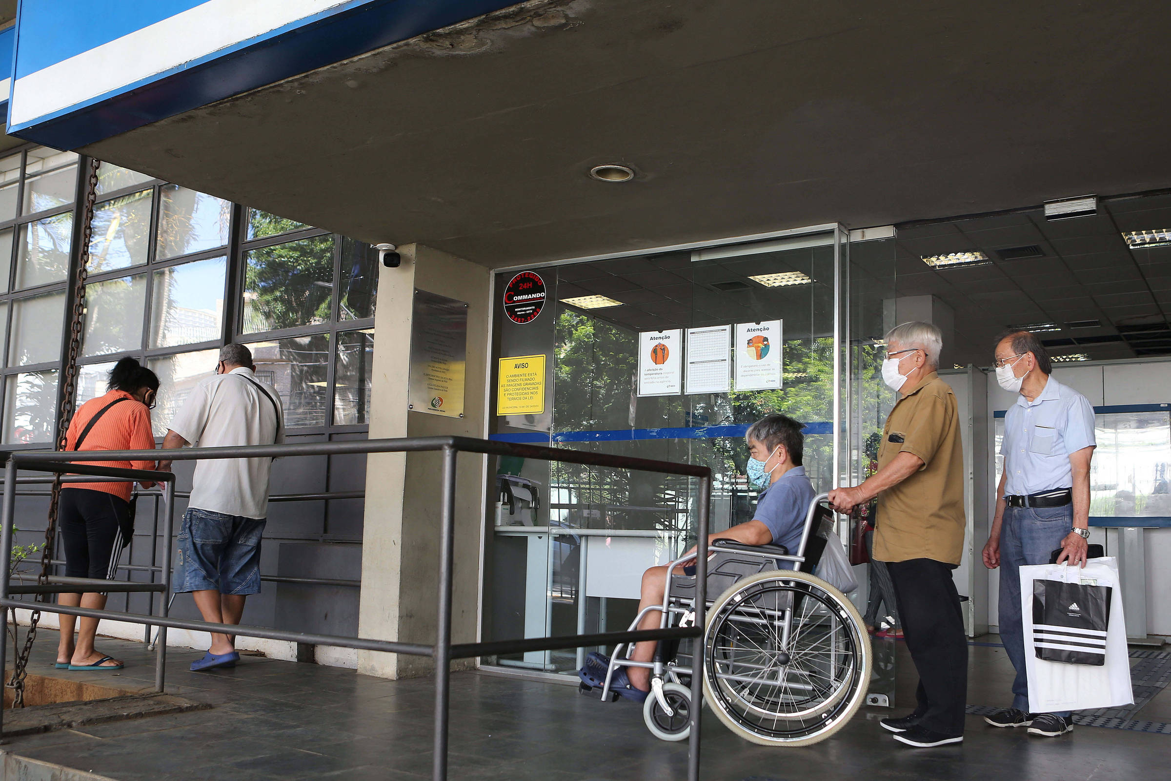 INSS: veja o que muda no auxílio-doença sem perícia – 09/12/2025 – Mercado