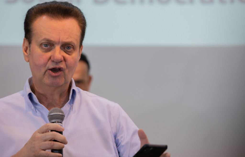 Kassab diz que Tarcísio ‘não pode se apresentar como bolsonarista’, mas reafirma apoio presidencial