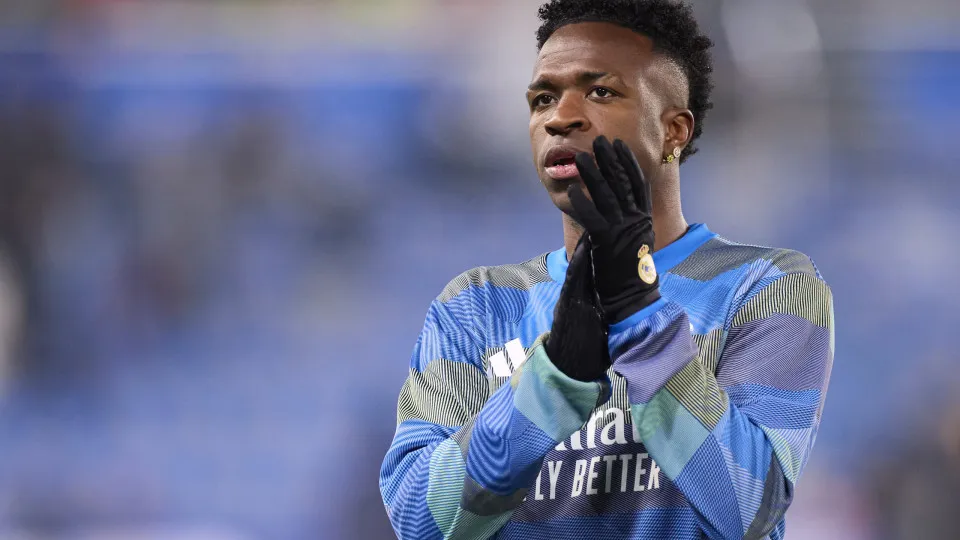 Vinícius Jr. não merece receber o que o Real Madrid lhe paga atualmente