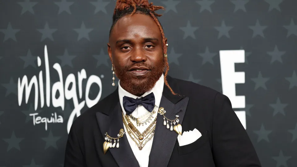 Brian Tyree Henry homenageia Wagner Moura após vitória no Globo de Ouro