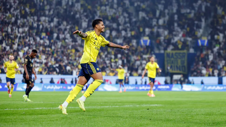 Wesley frustra torcida do Corinthians e troca o Al-Nassr pela Real Sociedad