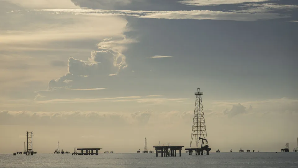 Delcy Rodríguez afirma que Venezuela não vai desnacionalizar o petróleo